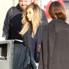 Kim Kardashian et sa fille North West accompagnent Kanye West sur le plateau du "Jimmy Kimmel Live" à Hollywood, le 9 octobre 2013.