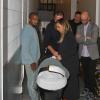 Kanye West et Kim Kardashian au restaurant Hakkasan avec leur fille North West à Los Angeles, le 9 octobre 2013.