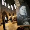 À l'occasion du 50e anniversaire de la disparition d'Édith Piaf, toute une série de célébrations avaient lieu à Paris, le 10 Octobre 2013. Après un recueillement sur la tombe de la chanteuse au cimetière du Père Lachaise, une messe a été célébrée en l'eglise St Jean-Baptiste de Belleville. On pouvait voir le compositeur Charles Dumont.