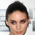 Rooney Mara lors de la cérémonie de clôture du 51e New York Film Festival avec la présentation de Her au Lincoln Center, New York, le 12 octobre 2013.
