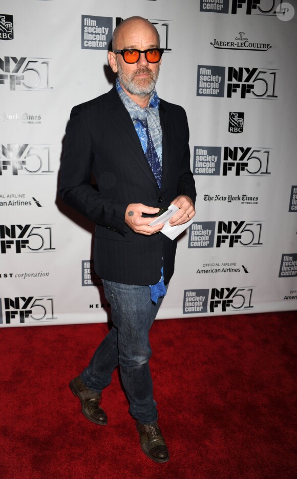 Michael Stipe lors de la cérémonie de clôture du 51e New York Film Festival avec la présentation de Her au Lincoln Center, New York, le 12 octobre 2013.