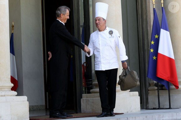 François Hollande avec Bernard Vaussion à l'Elysée le 24 juillet 2012.