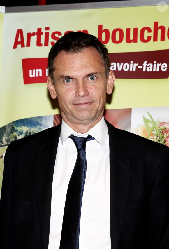Christophe Jakubyszyn lors de la 2ème édition du Pot-au-feu des célébrités au restaurant le Louchebem, organisée par les Fédérations des Artisans Bouchers d'Ile-de-France à Paris le 17 octobre 2013