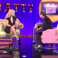 Britney Spears sur le plateau de l'émission Alan Carr : Chatty Man, à Londres, le 16 octobre 2013.