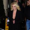 La chanteuse Britney Spears quitte son hôtel pour se rendre aux studios ITV, à Londres, le 16 octobre 2013.