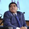 La légende du foot Diego Maradona lors d'une conférence de presse à Milan en Italie le 17 octobre 2013 pour la sortie d'un DVD sur sa carrière avec le journal La Gazzetta dello Sport.