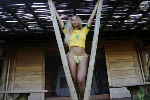 Beyoncé a posté de nouvelles photos de vacances sur son Tumblr.