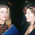 Catherine Deneuve et sa fille Chiara Mastroianni au défilé Jean-Paul Gaultier le 19 octobre 1990