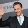 Tom Hiddleston lors de l'avant-première du film Thor - Le Monde des ténèbres, à Berlin en Allemagne le 27 octobre 2013