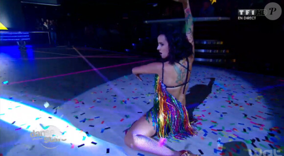 Alizée, reine de la fusion samba / paso-doble dans Danse avec les stars 4 sur TF1, le 26 octobre 2013.