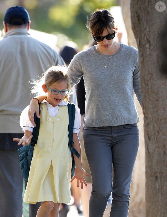Jennifer Garner et sa fille Violet à Santa Monica, le 7 novembre 2013.