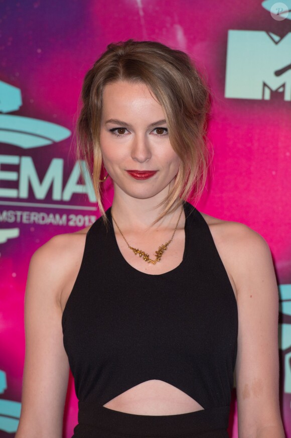 Bridgit Mendler lors des MTV Europe Music Awards au Ziggo Dome à Amsterdam, le 10 novembre 2013.