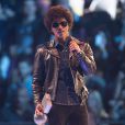 Bruno Mars sur scène lors des MTV Europe Music Awards au Ziggo Dome d'Amsterdam, le 10 novembre 2013.
