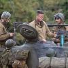 Brad Pitt sur le tournage de "Fury" au Royaume-Uni, dans le comté d'Oxfordshire le 4 octobre 2013