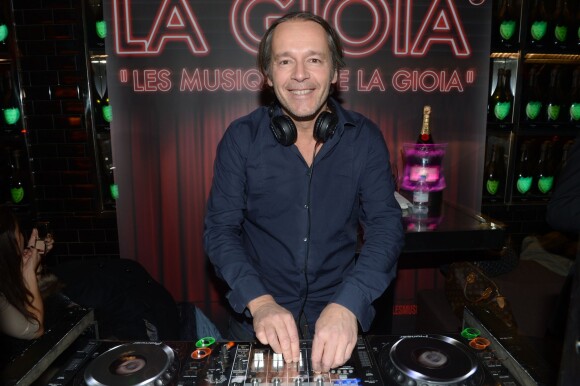 Jean-Michel Maire, heureux de mixer à la Gioia pour le And Friends Exclusive DJ set, à Paris le 13 novembre 2013.