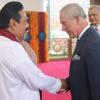 Le prince Charles et son épouse Camilla lors de l'ouverture du sommet du Commonwealth avec le premier ministre britannique David Cameron et le président du Sri Lanka Mahinda Rajapaksa, le 15 novembre 2013 au Nelum Pokuna Theatre de Colombo