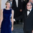 La princesse Charlene de Monaco et son époux le prince Albert II de Monaco au Diner de gala annuel de charité MONAA (Monaco Against Autism) au Sporting Club de Monaco. Le 15 Novembre 2013.