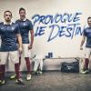 Franck Ribéry, Raphaël Varane, Blaise Matuidi et Yohan Cabaye présentent la nouvelle tenue de l'équipe de France pour la coupe du monde au Brésil à l'été 2014