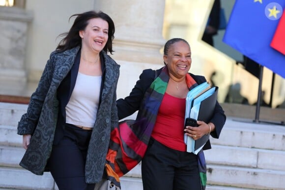 Cécile Duflot et Christiane Taubira à la sortie du Conseil des ministres, le 13 novembre 2013.