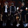 Harry Styles et son groupe One Direction sur la scène des 41e American Music Awards au Nokia Theatre de Los Angeles, le 24 novembre 2013.