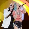 Pitbull et Ke$ha sur la scène des 41e American Music Awards au Nokia Theatre de Los Angeles, le 24 novembre 2013.