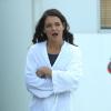 Exclusif - Katie Holmes sur le tournage du film "The Giver" à Cape Town en Afrique du Sud, le 20 novembre 2013. La veille, l'actrice arrivait d'un vol de24 heures en provenance de New York.