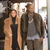 Kim Kardashian et Kanye West faisant du shopping à New York le 24 novembre 2013