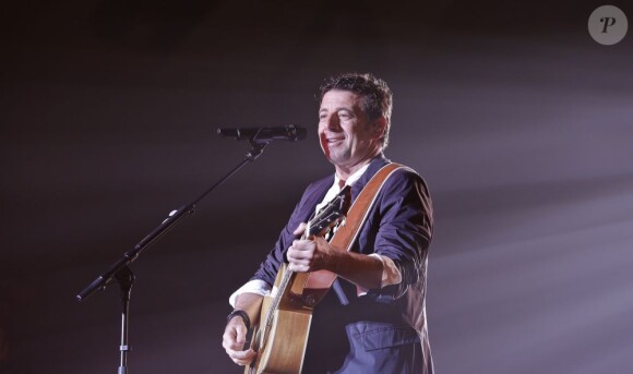 Patrick Bruel lors de son concert le 21 mai 2013 à Beauvais