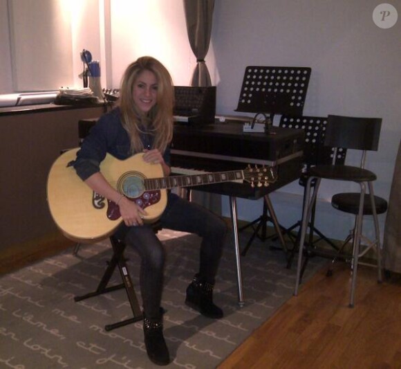 Shakira en studio à Perpignan - novembre 2013