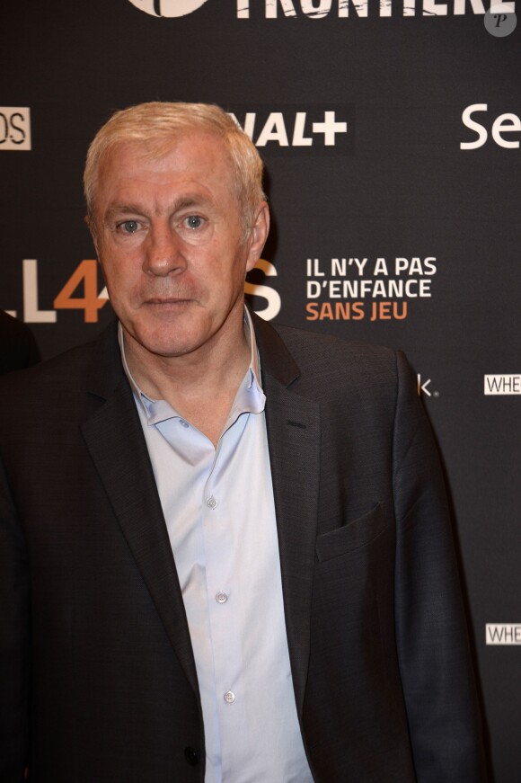 Luis Fernandez le 20 novembre 2013 à Paris au dîner de gala en soutien à All4kids et Sports Sans Frontières au Shangri-La Hotel.