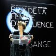 Inès de la Fressange, lauréate du prix de la femme d'influence lors des Prix D'Excellence De La Mode Marie Claire 2013 au Yoyo Club. Paris, le 2 octobre 2013.