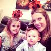 Alessandra Ambrosio a célébré Thanksgiving avec ses enfants Anja et Noah, le 28 novembre 2013.