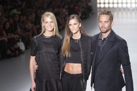 Paul Walker défile au Brésil en mars 2013