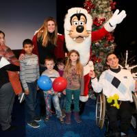 Sophie Thalmann et les actrices de Plus Belle La Vie fêtent Noël à Disney !