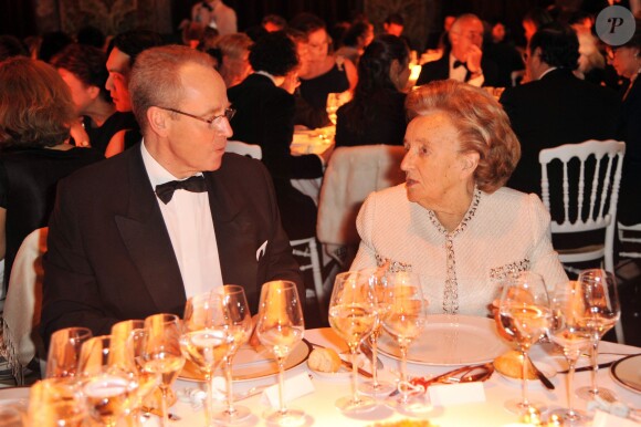 Renaud Donnedieu de Vabres et Bernadette Chirac au gala de la Fondation Mimi le 30 novembre 2013. 