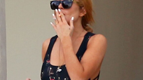Lindsay Lohan : Sexy en maillot de bain à Miami, elle retrouve Kim Kardashian