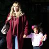 Heidi Klum et sa fille Lou Samuel quittent le restaurant Toscana dans le quartier de Brentwood. Los Angeles, le 7 décembre 2013.