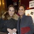 Vanessa Demouy et Emmanuelle Demaison à la générale du nouveau spectacle de Francois-Xavier Demaison au Théâtre Edouard VII à Paris, le 10 décembre 2013.