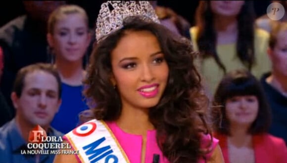 Flora Coquerel, Miss France 2014, dans Le Grand Journal de Canal+, le lundi 9 décembre 2013.
