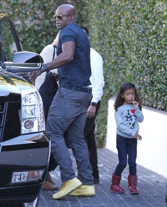 Exclusif – Seal et sa fille Lou Samuel se rendent au restaurant Cecconi's. Los Angeles, le 14 décembre 2013.