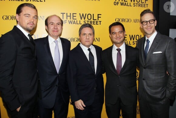 Leonardo DiCaprio et les producteurs Philippe Dauman, Brad Grey, Joey McFarland et Riza à la première du Loup de Wall Street à New York, le 147 décembre 2013.
