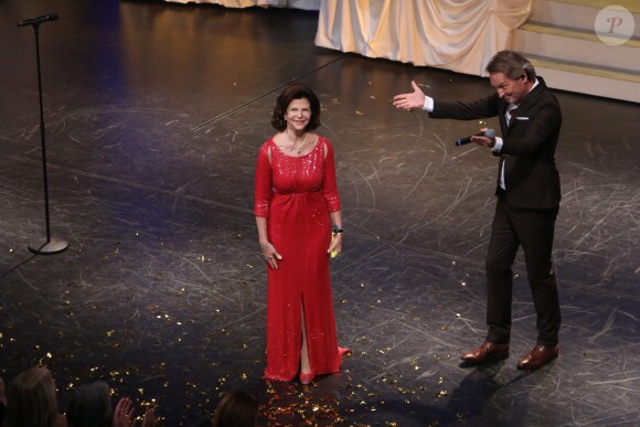 La reine Silvia de Suède lors de la soirée spéciale en l'honneur de ses 70 ans, le 19 décembre 2013 au Théâtre Oscar à Stockholm.
