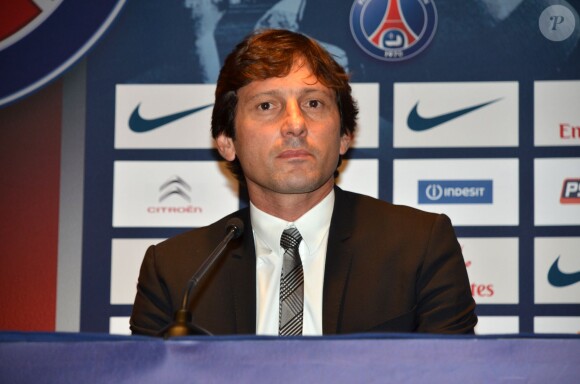 Leonardo lors d'une conférence de presse au Parc des Princes à Paris le 18 juillet 2012