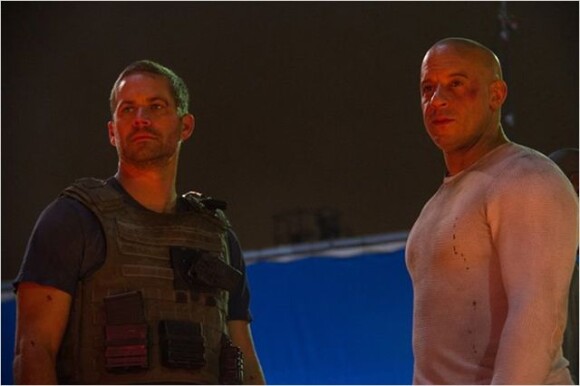 Paul Walker et Vin Diesel lors de leurs dernières scènes ensemble pour Fast & Furious 7.