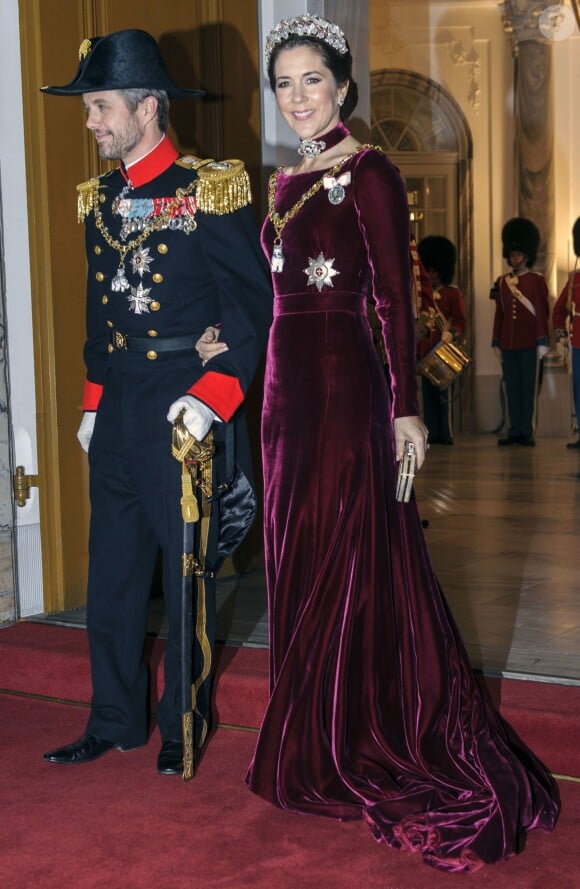 La princesse Mary et le prince Frederik de Danemark au banquet du Nouvel An à Amalienborg, à Copenhague, le 1er janvier 2014.