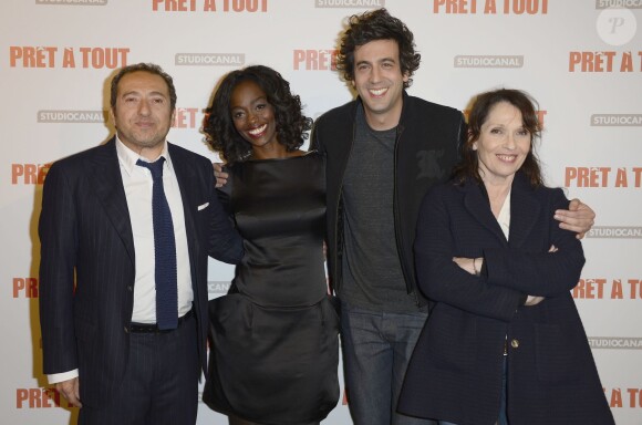 Patrick Timsit, Aïssa Maïga, Max Boublil et Chantal Lauby lors de la première du Prêt à tout à Paris le 13 janvier 2014.