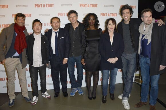 Patrick Timsit, Nicolas Cuche, Aïssa Maïga, Chantal Lauby et Max Boublil lors de la première du Prêt à tout à Paris le 13 janvier 2014.