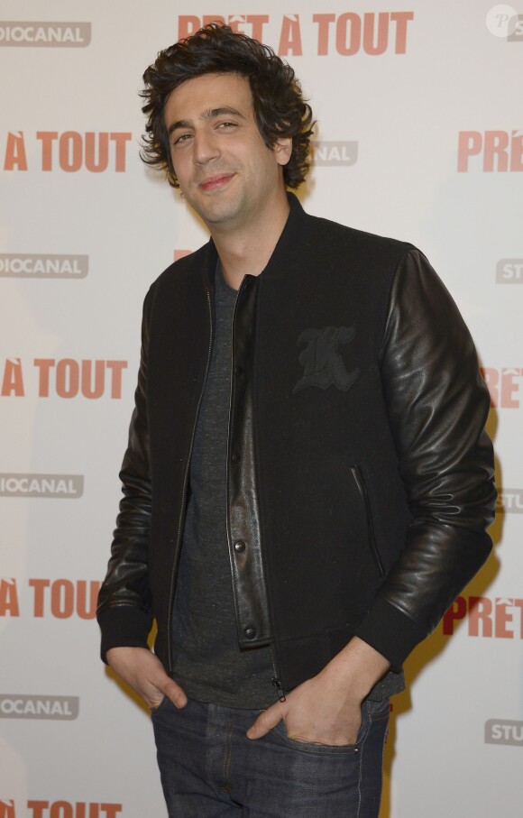 Max Boublil lors de la première du Prêt à tout à Paris le 13 janvier 2014.