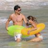 Olivia Palermo et son fiancé Johannes Huebl s'éclatent en vacances à Saint-Barthélemy. Le 11 janvier 2014.