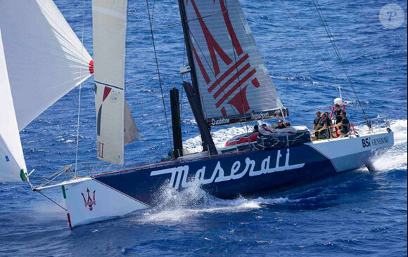Le Maserati de Giovanni Soldini, avec Pierre Casiraghi à son bord, a remporté haut la main, record à la clé, la transatlantique Cape2Rio, en arrivant le 14 janvier à Rio de Janeiro.